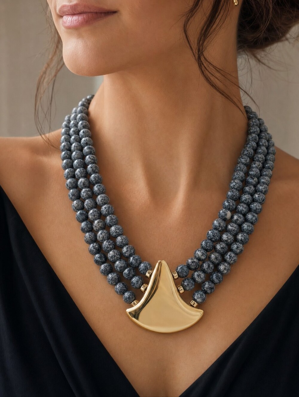 Vintage 1986 Sutton Hoo 3-Strand Gemstone Bead Statement Necklace Gold Shield SH